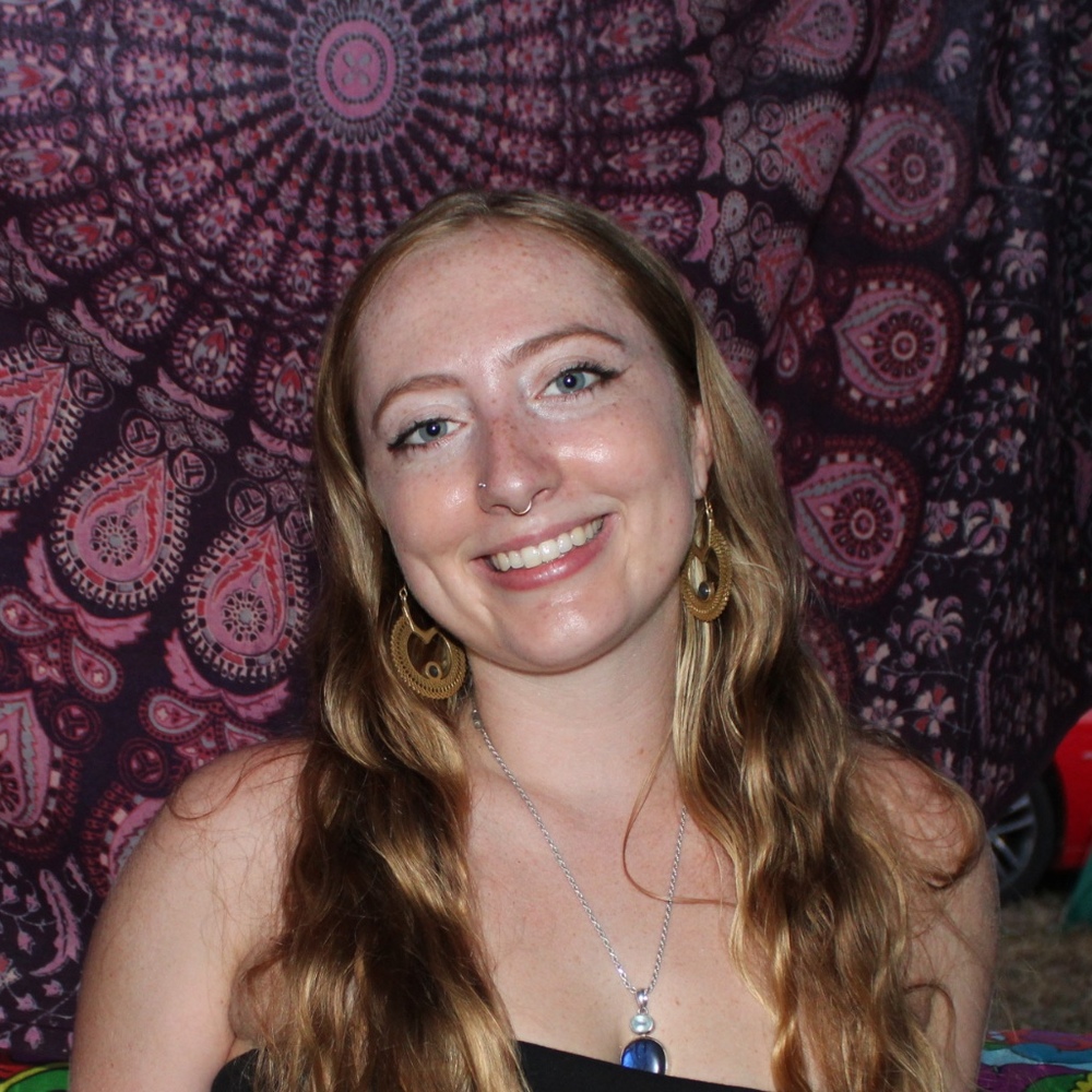 Meet your Posher, Amanda